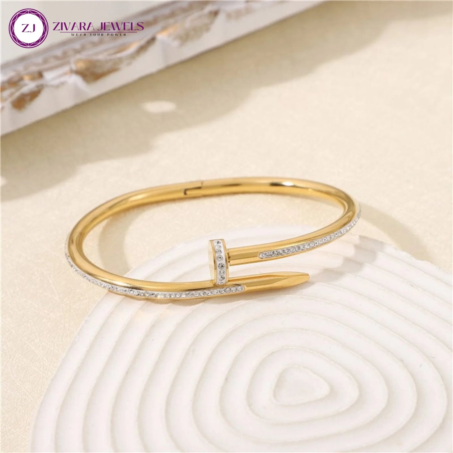 Anti‑Tarnish Nail Bracelet with Diamond Studs – Stainless Steel Cuff