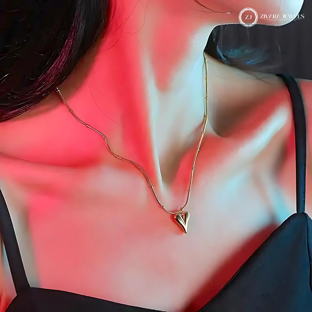 Anti‑Tarnish Gold Heart Pendant Necklace with Chain – Women’s Jewelry
