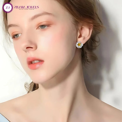 Korean Style White & Green Daisy Flower Stud Earrings – Alloy Floral Studs